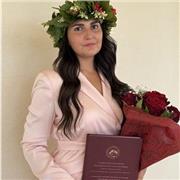 Tutor laureata con lode e menzione accademica in L-10 e LM-14 offre percorsi individualizzati di supporto allo studio